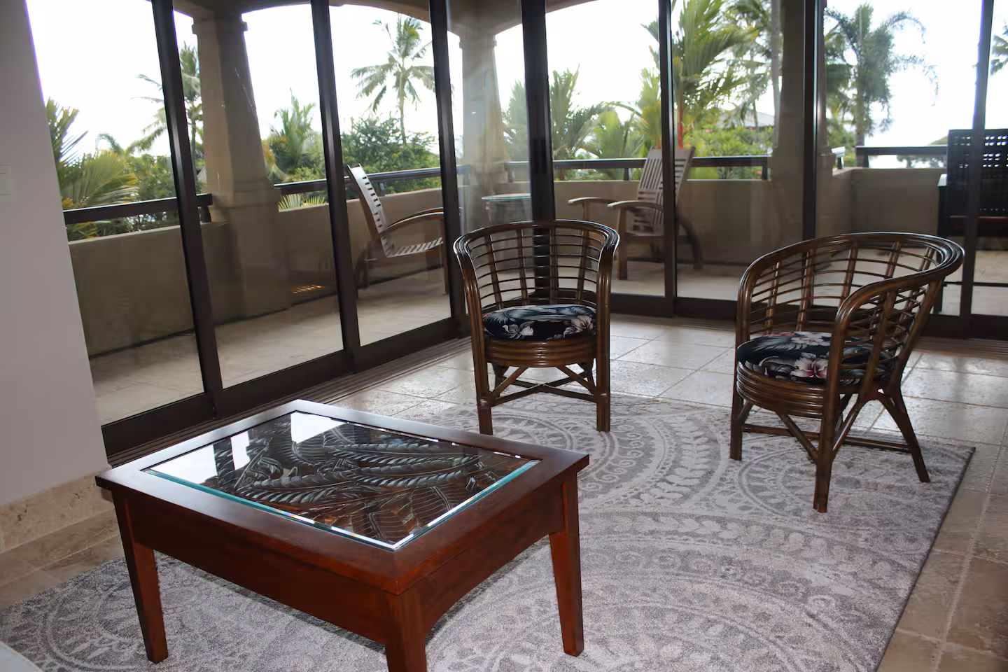 Shining Seas — gated Kailua-Kona estate framed by palms