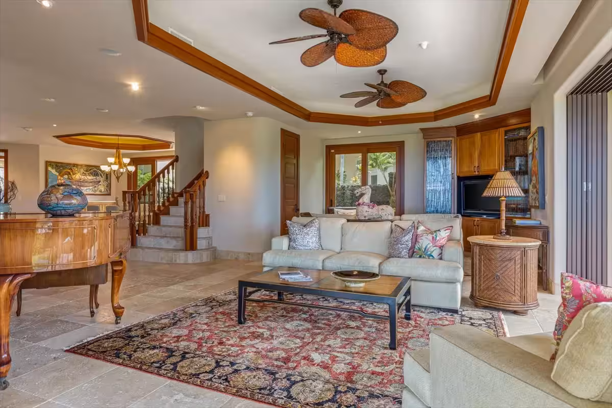 Shining Seas — gated Kailua-Kona estate framed by palms